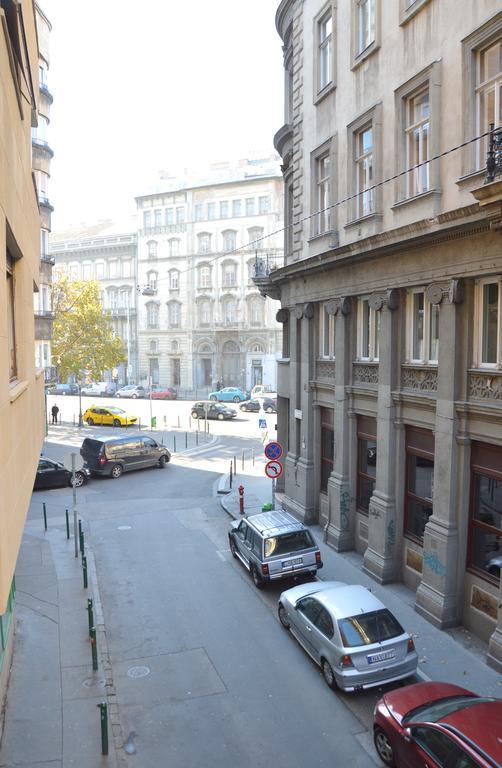 Apartamento Classic Flat At Basilica Budapest Exterior foto