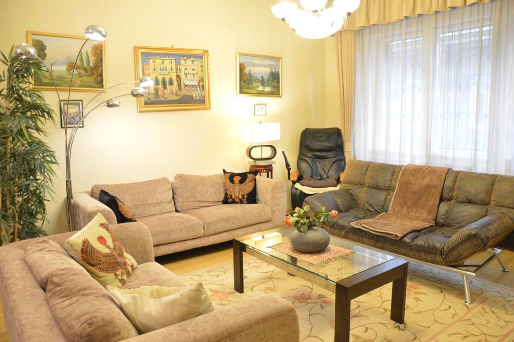 Apartamento Classic Flat At Basilica Budapest Exterior foto